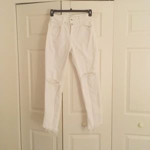White jean